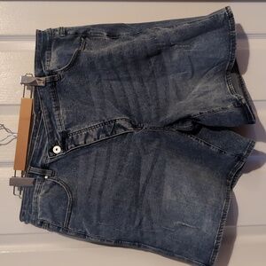Universal Standard NWT Crossover Denim Shorts Size 20